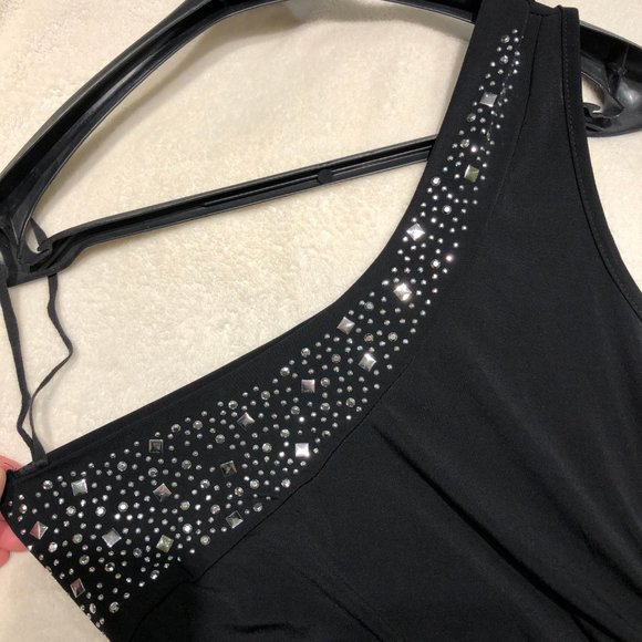 One Shoulder Ruched Embellished Dress (M) - Picture 2 of 2
